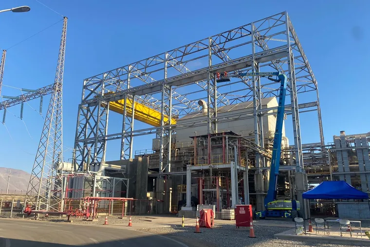 Estructura metálica recuperada con el anticorrosivo Rust Grip